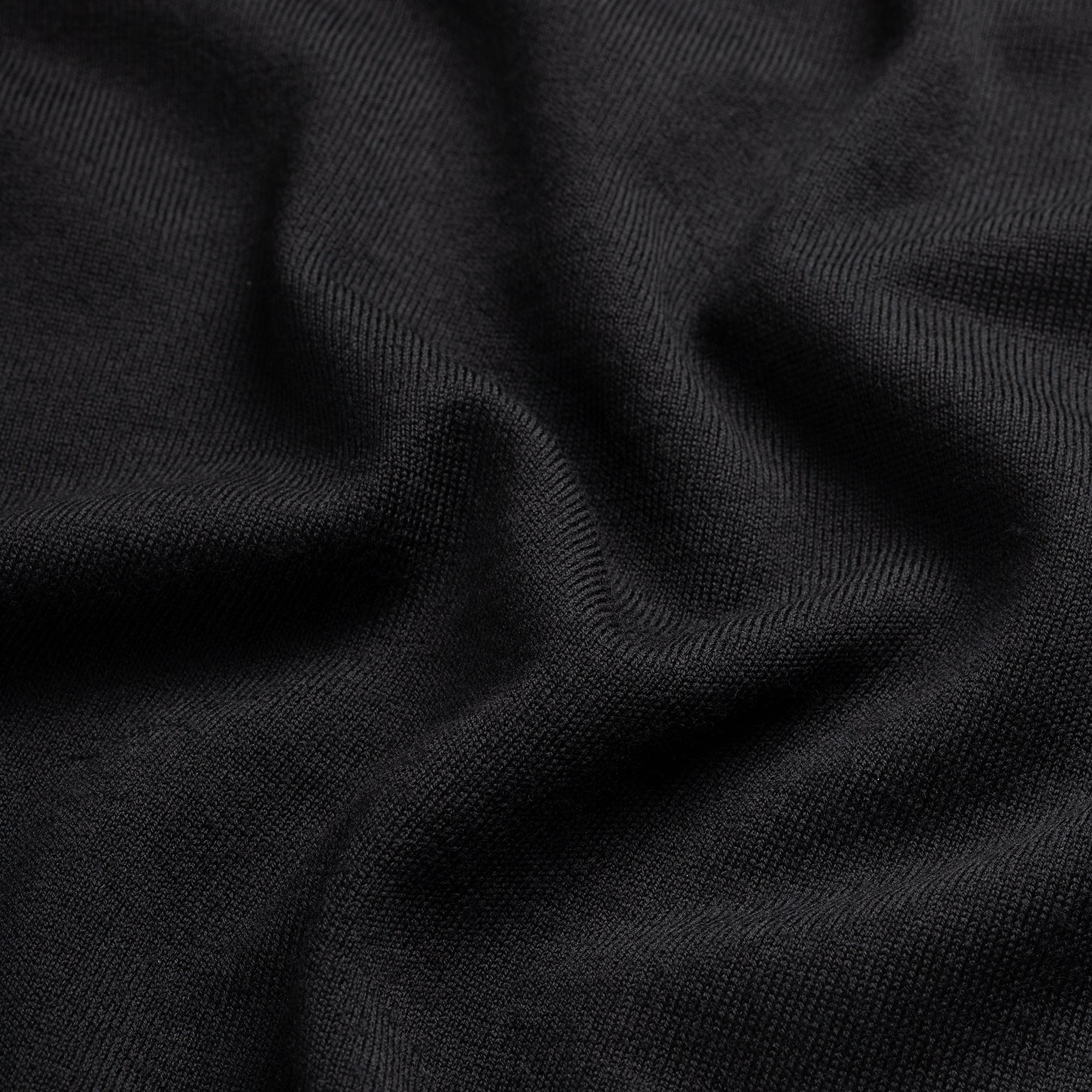 Crew Neck 100% Merino - Basalt Black