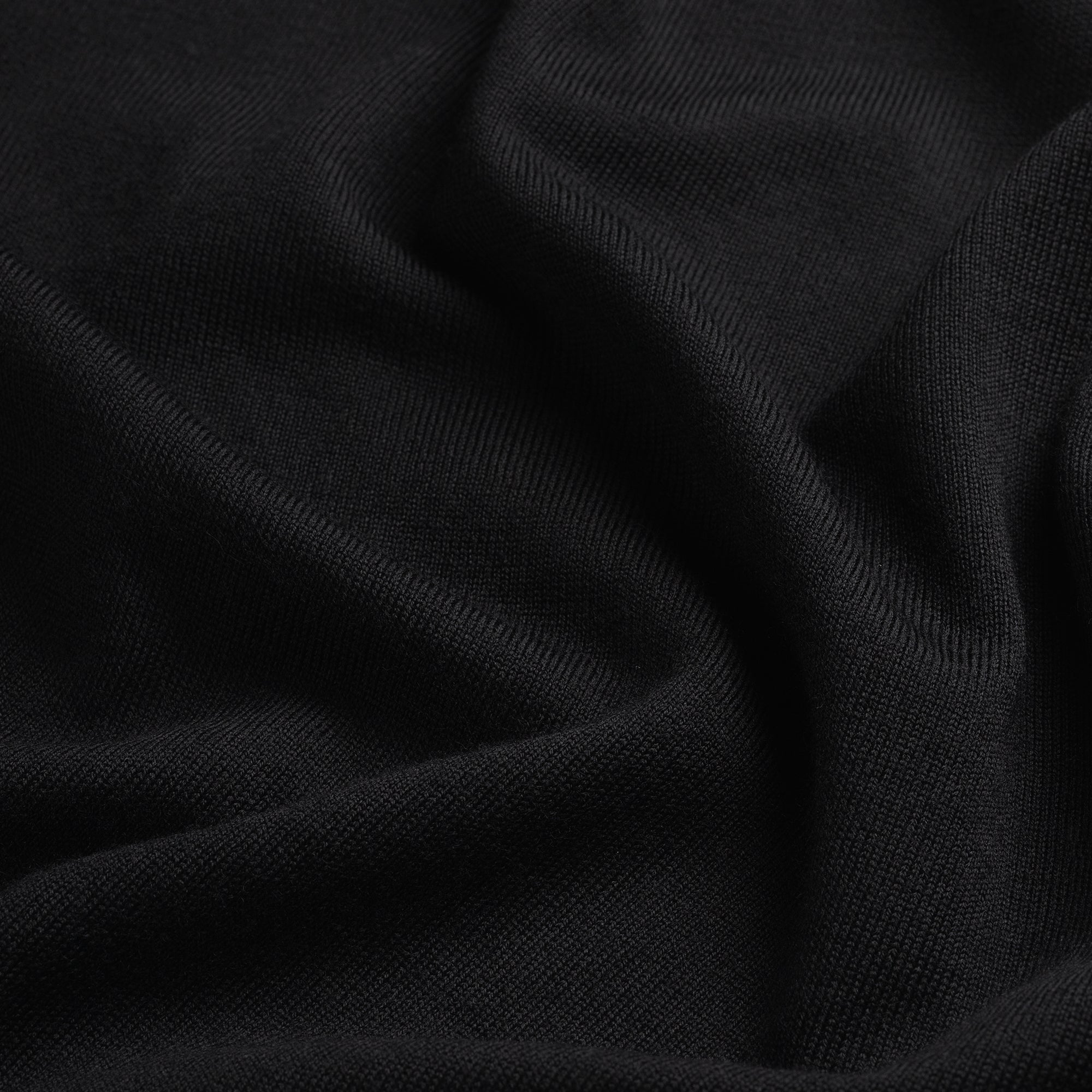 V Neck 100% Merino - Basalt Black